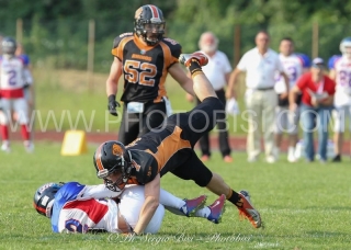 AMC2016 RHINOS VS GIANTS
