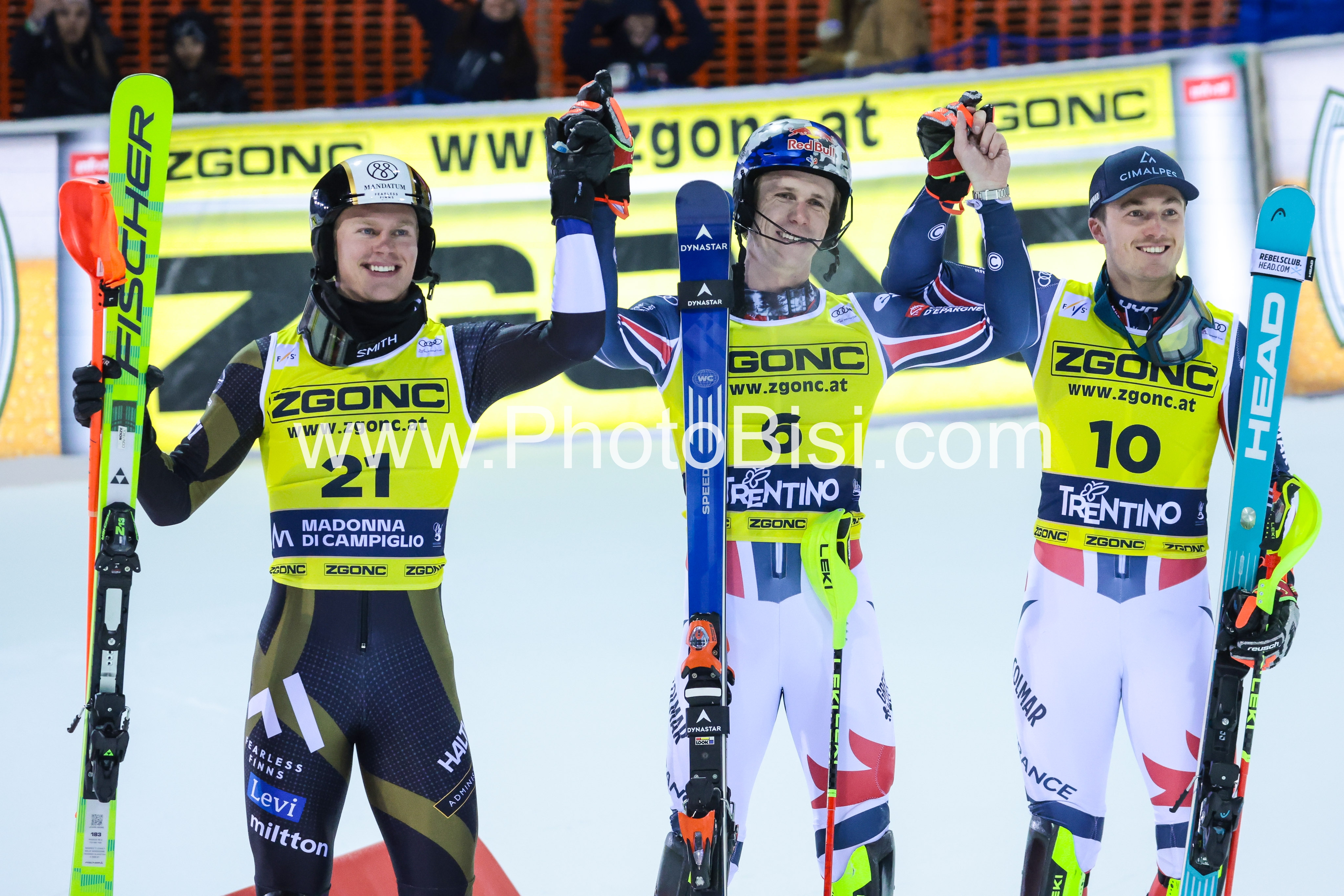 FIS Ski World Cup 2025-2026 -
Men’s Slalom - Madonna di Campiglio (ITA)
07/01/26
HALLBERG Eduard (FIN)
NOEL Clement (FRA)
RASSAT Paco (FRA)